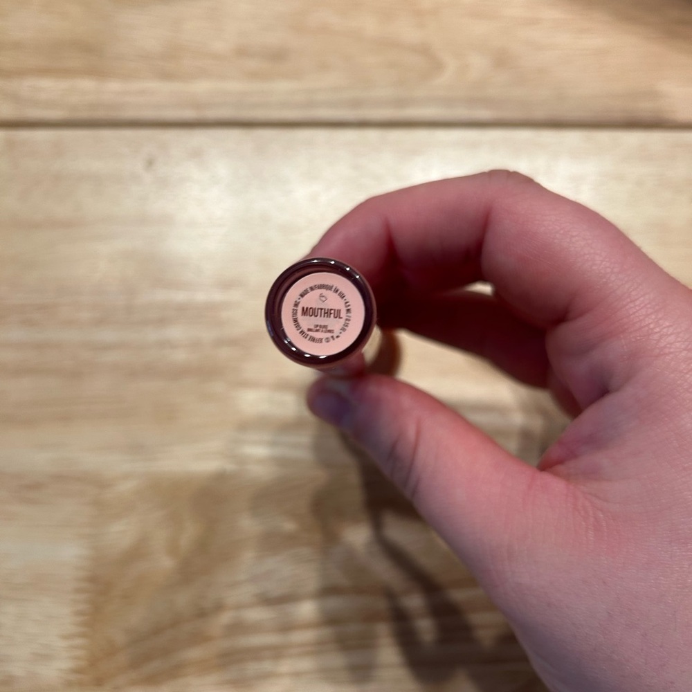 NEW Jeffree Star “the Gloss” mouthful Lip Gloss